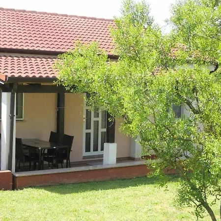Lorena Comfortable Porec