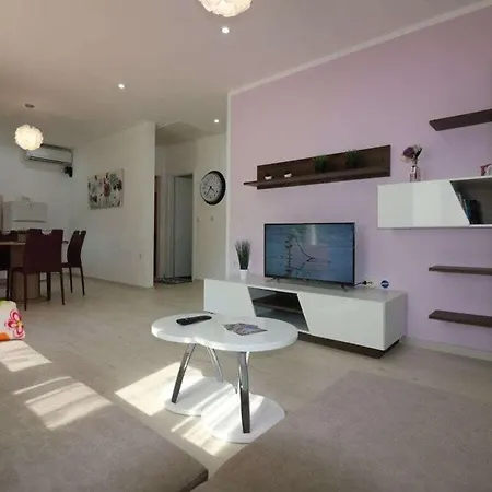 Lorena Comfortable Hotel